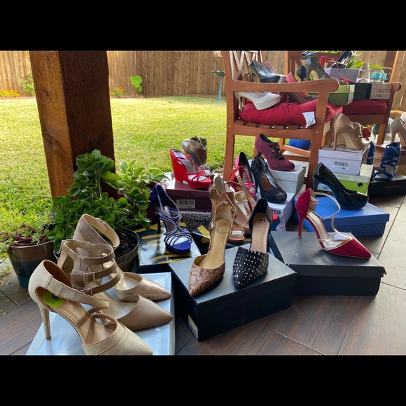 Shoes - Picture 10 of 16